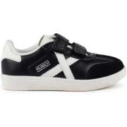 Lage Sneakers Munich Mini Astro Vco 8032002