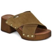 Klompen Les Tropeziennes par M.Belarbi PIPA