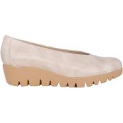 Ballerina's Wonders Fly