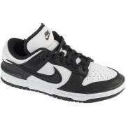 Lage Sneakers Nike Wmns Dunk Low Twist