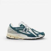 Lage Sneakers New Balance 1906R 'White Navy' Footlocker Exclusive