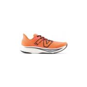 Lage Sneakers New Balance FuelCell Rebel V3
