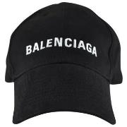 Pet Balenciaga -