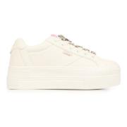 Lage Sneakers Buffalo Paired