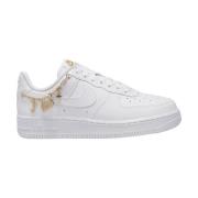 Lage Sneakers Nike Air Force 1 07 LX
