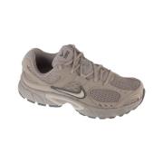 Lage Sneakers Nike V5 RNR