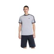 T-shirt adidas KE3532