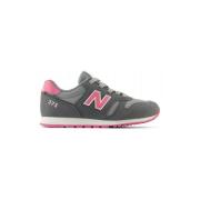 Lage Sneakers New Balance YC373VN2