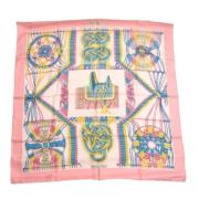 Pre-owned Silk scarves Hermès Vintage , Pink , Dames