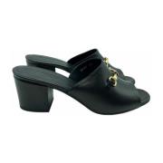 Verhoog je zomerse stijl met sandalen Doucal's , Black , Dames