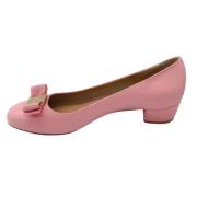 Pre-owned Leather heels Salvatore Ferragamo Pre-owned , Pink , Dames