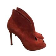 Pre-owned Suede boots Gianvito Rossi Pre-owned , Red , Dames