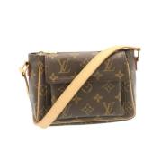 Tweedehands Taiga Leren Louis Vuitton Schoudertassen Louis Vuitton Vin...