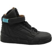 Pre-owned Leather sneakers Givenchy Pre-owned , Black , Dames