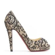 Pre-owned Silk heels Christian Louboutin Pre-owned , Beige , Dames