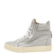 Pre-owned Leather sneakers Giuseppe Zanotti Pre-owned , Gray , Dames