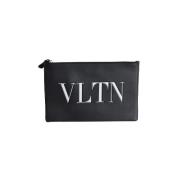 Pre-owned Leather clutches Valentino Vintage , Black , Dames