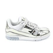 Tweedehands sneakers Louis Vuitton Vintage , Gray , Heren