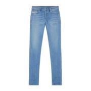 Slim-fit Jeans met Tapered Pijpen en Mid-rise Taille Diesel , Blue , H...