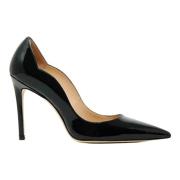 Upgrade Jouw Schoenencollectie met Deze Pumps Stuart Weitzman , Black ...