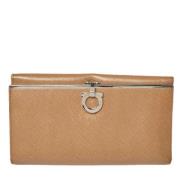 Pre-owned Leather wallets Salvatore Ferragamo Pre-owned , Beige , Dame...