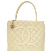 Pre-owned Leather chanel-bags Chanel Vintage , Beige , Dames