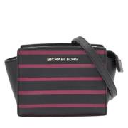 Pre-owned Leather shoulder-bags Michael Kors Pre-owned , Black , Dames