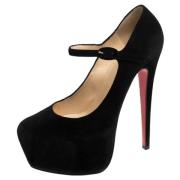 Pre-owned Suede heels Christian Louboutin Pre-owned , Black , Dames