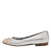 Pre-owned Leather flats Chanel Vintage , Gray , Dames