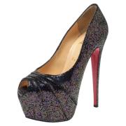 Pre-owned Fabric heels Christian Louboutin Pre-owned , Black , Dames