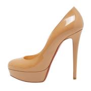 Pre-owned Leather heels Christian Louboutin Pre-owned , Beige , Dames
