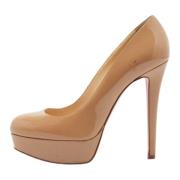 Pre-owned Leather heels Christian Louboutin Pre-owned , Beige , Dames