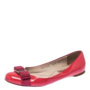 Pre-owned Leather flats Salvatore Ferragamo Pre-owned , Pink , Dames