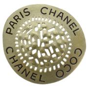 Pre-owned Metal brooches Chanel Vintage , Yellow , Dames