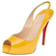 Pre-owned Leather sandals Christian Louboutin Pre-owned , Yellow , Dam...