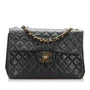 Pre-owned Leather chanel-bags Chanel Vintage , Black , Dames