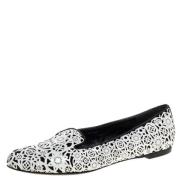 Pre-owned Suede flats Alexander McQueen Pre-owned , White , Dames