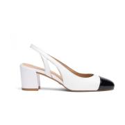 Tijdloze Slingback Pump Stuart Weitzman , White , Dames