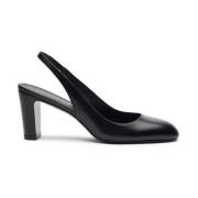 Stijlvolle Slingback Pump met Amandelvormige Neus Stuart Weitzman , Bl...