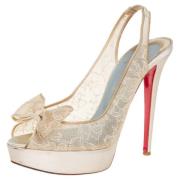Pre-owned Lace sandals Christian Louboutin Pre-owned , Beige , Dames