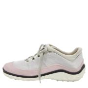 Pre-owned Fabric sneakers Miu Miu Pre-owned , Pink , Dames