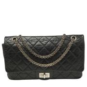 Pre-owned Leather chanel-bags Chanel Vintage , Black , Dames