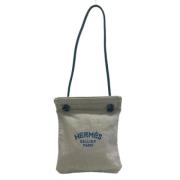 Pre-owned Cashmere shoulder-bags Hermès Vintage , Beige , Dames