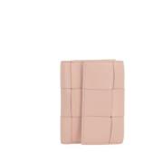 Roze Maxi Intrecciato Tri-Fold Portemonnee Bottega Veneta , Pink , Dam...