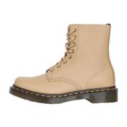 Beige Savannah Tan Leren Laarzen Dr. Martens , Beige , Dames