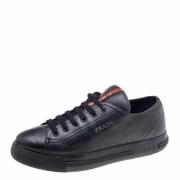 Pre-owned Leather sneakers Prada Vintage , Black , Dames