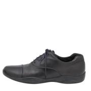 Pre-owned Leather sneakers Prada Vintage , Black , Dames