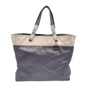 Pre-owned Canvas totes Chanel Vintage , Gray , Dames