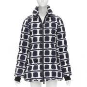 Pre-owned Nylon outerwear Chanel Vintage , Black , Dames