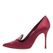 Pre-owned Satin heels Manolo Blahnik Pre-owned , Red , Dames